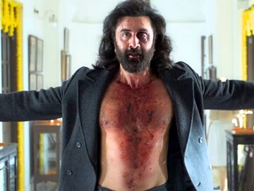 नादच केला राव! रणबीर कपूरचा Animal गाजवतायत हे मराठी कलाकार नादच केला राव! रणबीर कपूरचा Animal गाजवतायत हे मराठी कलाकार