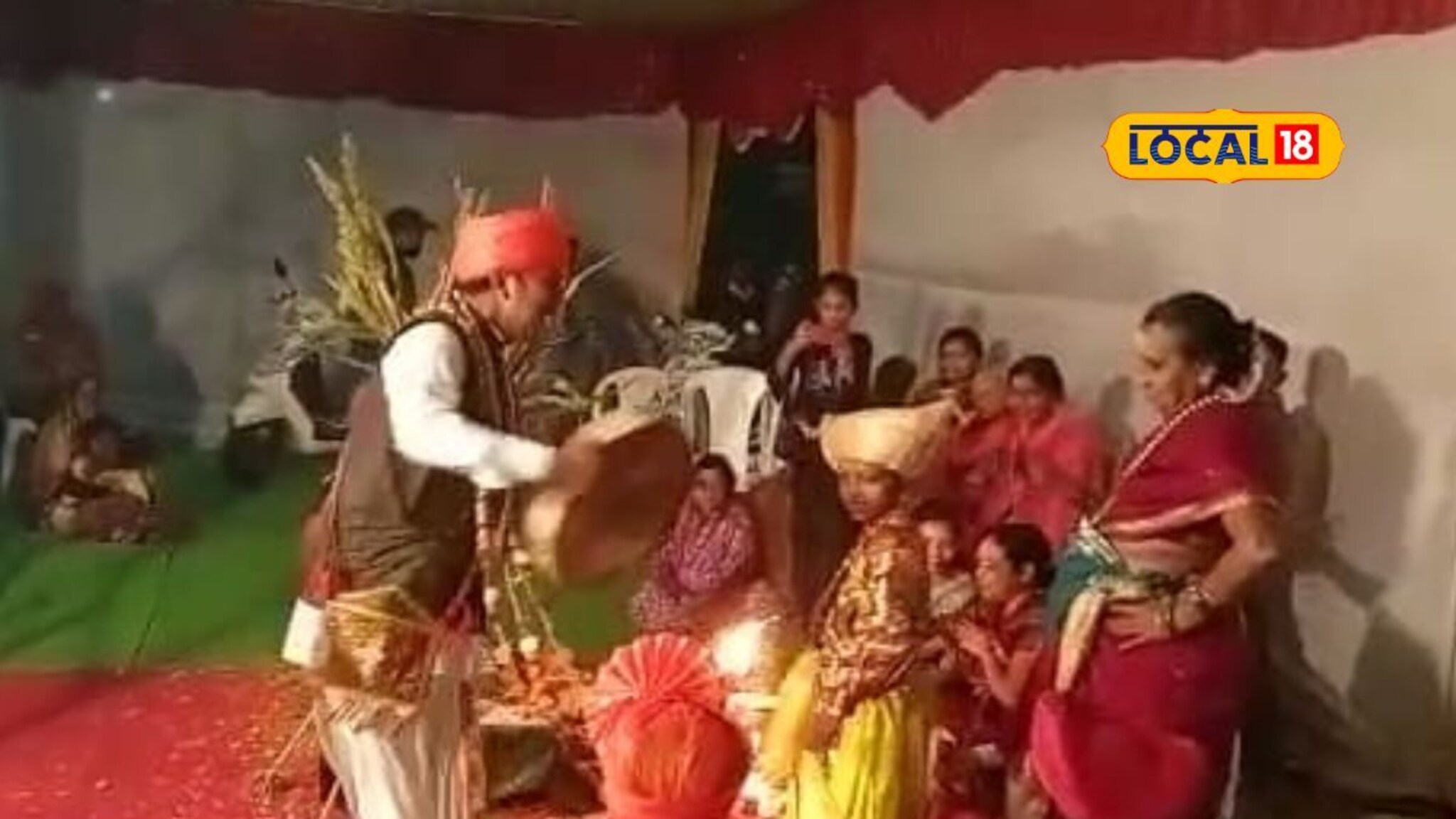 महाराष्ट्रात लग्नात देवीचा गोंधळ का घालतात? पाहा कशी सुरू झाली परंपरा
