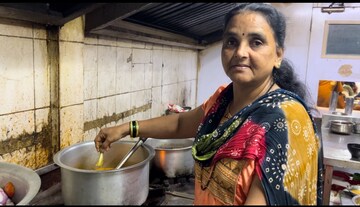 अर्धांगवायूनं गाठलं पण हार नाही मानली, ज्योती मावशींच्या हाताची चवच न्यारी