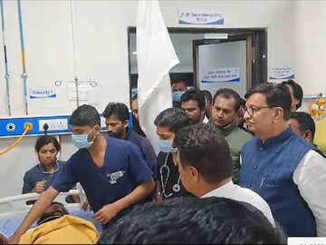 काँग्रेसच्या शिर्डी शहराध्यक्षावर हल्ला काँग्रेसच्या शिर्डी शहराध्यक्षावर हल्ला