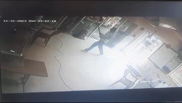 माथेफिरुचा माजी नगरसेविकेसह मतिमंद मुलावर प्राणघातक हल्ला; विरारमध्ये थरार