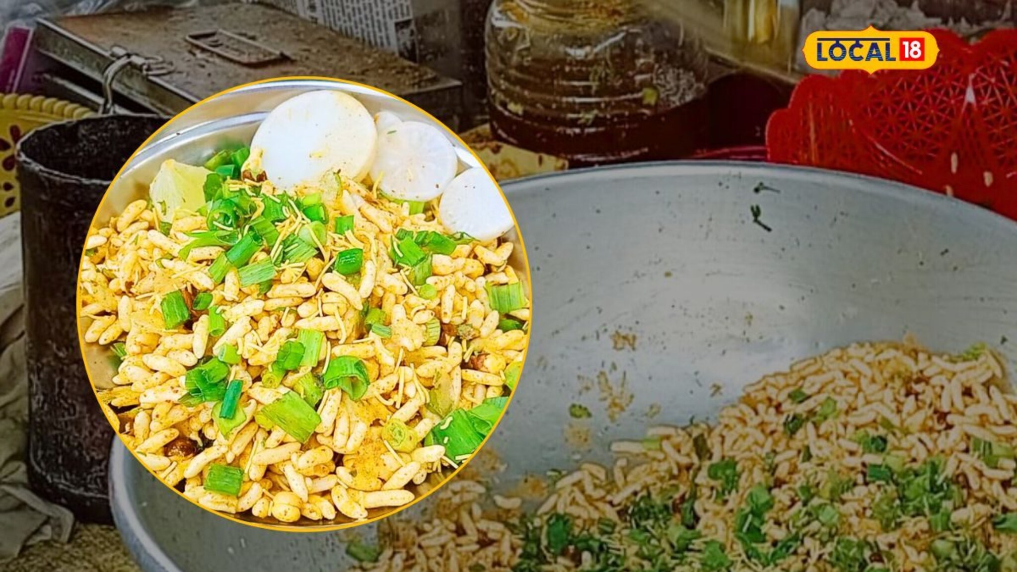 शिक्षण घेऊन स्वतः झाला व्यवसायाचा मालक; तरुणानं चिवडा स्टॉलला दिलं डिग्रीचच नाव