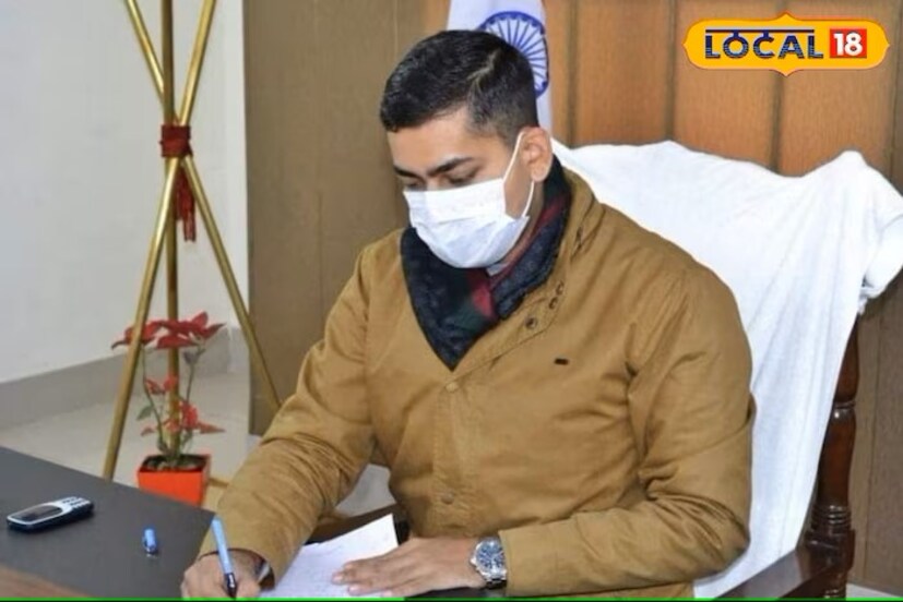 सुकीर्ती माधव मिश्रा यांचे बालपण अतिशय संघर्षात गेले. त्यांनी सरकारी शाळेतून शिक्षण पूर्ण केले. वडील कृष्णकांत मिश्रा हे हायस्कूलचे शिक्षक आहेत आणि आई कविता मिश्रा गृहिणी आहेत.