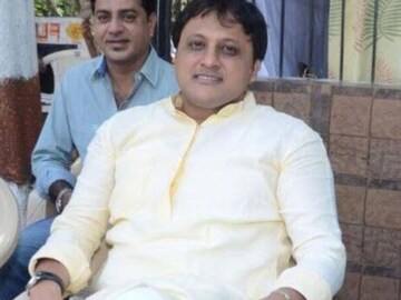 अभिषेक घोसाळकर अभिषेक घोसाळकर