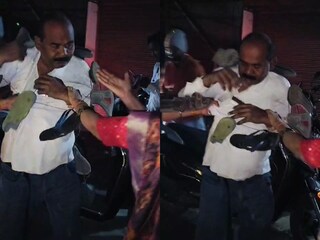 महिलांनी भररस्त्यात चोपलं महिलांनी भररस्त्यात चोपलं
