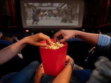 फक्त 99 रुपयांना पाहा कोणताही सिनेमा; 23 फेब्रुवारी नक्की आहे तरी काय?