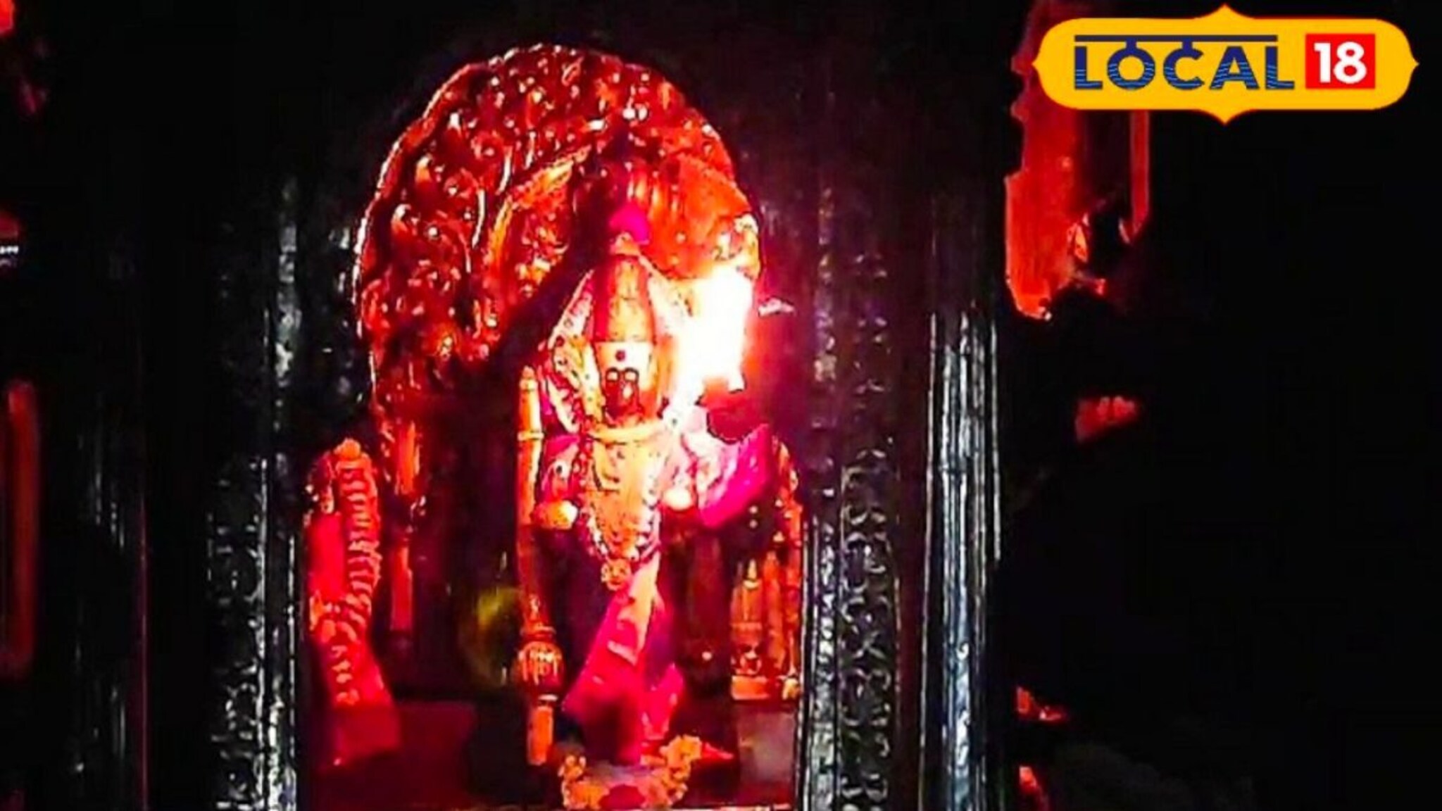 अंबाबाई मंदिरात देवीच्या मूर्तीवर कसा होतो सूर्यकिरणांचा अभिषेक? पाहा Video