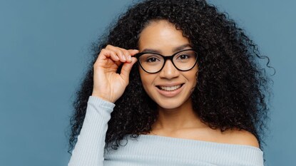 आता चष्म्याचाही काढता येणार इन्शुरन्स! नुकसान झाल्यास कंपनी देणार भरपाई आता चष्म्याचाही काढता येणार इन्शुरन्स! नुकसान झाल्यास कंपनी देणार भरपाई