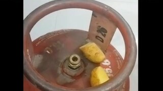 किचन जुगाड (फोटो - सोशल मीडिया व्हिडीओ ग्रॅब)