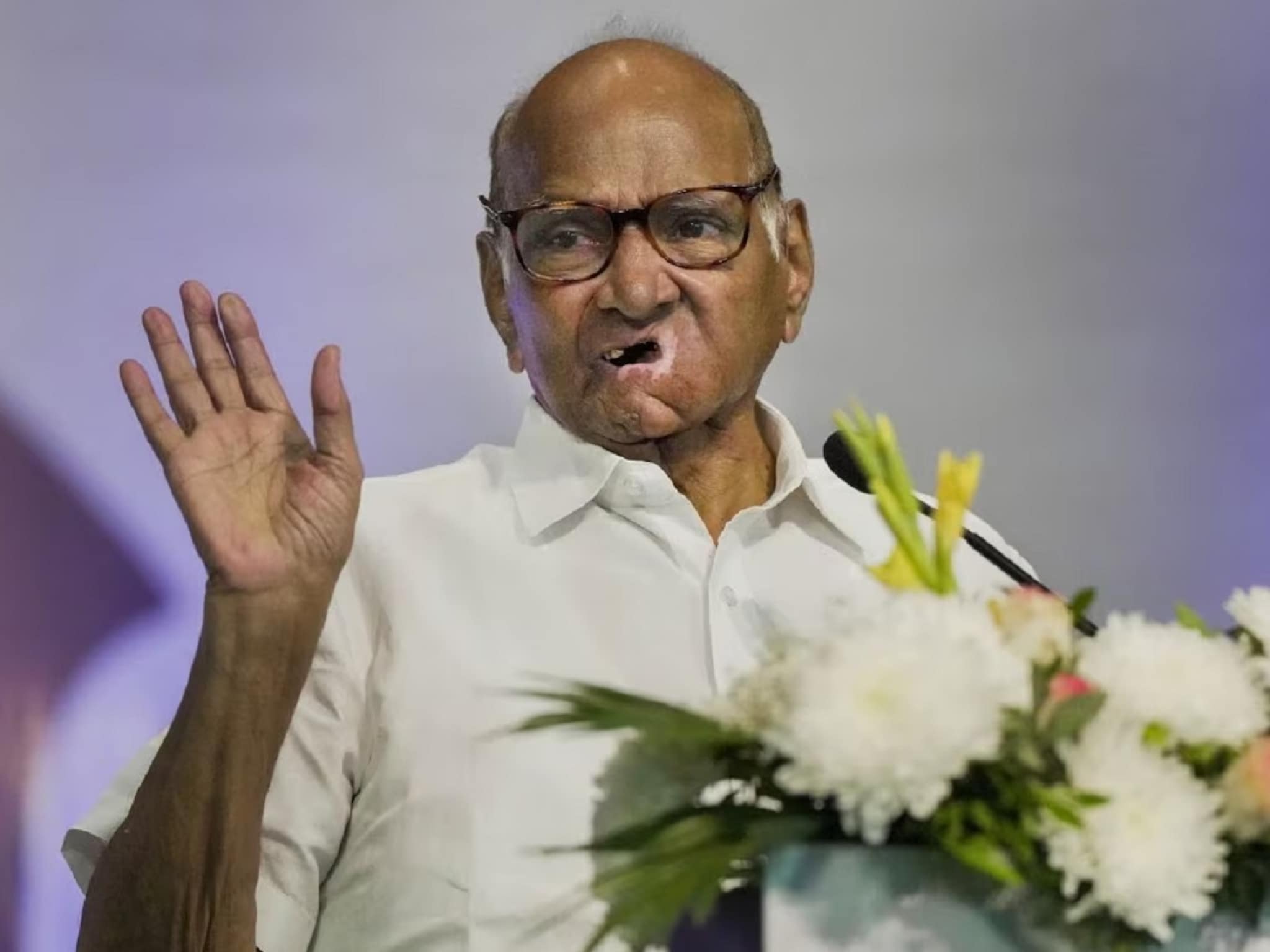 Sharad Pawar : PM मोदींची कौटुंबिक पार्श्वभूमी चिंताजनक; शरद पवार यांचा पलटवार