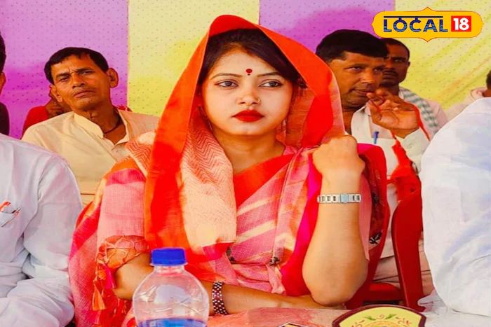 2020 मध्ये झालेल्या विधानसभा निवडणुकीच्या वेळी त्यांनी उपेंद्र कुशवाह यांच्या पक्ष आरएलएसपीच्या प्रदेश सरचिटणीस म्हणून काम केले होते. मात्र, निवडणुकीपूर्वी तिकीट न मिळाल्याने त्यांनी पक्षाचा राजीनामा दिला. उपेंद्र कुशवाहाविरुद्ध निवडणूक लढवण्याची घोषणा करून त्या बिहारच्या राजकारणातही चर्चेत आल्या.