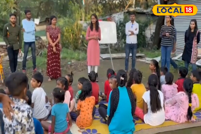 दादाची शाळा अभिजित पोखरणीकर याने त्याचा मित्र शुभम माने यांच्या मदतीने सुरु केलीली आहे. या शाळेबद्दल माहिती देताना अभिजित पोखरणीकर याने सांगितले की, दादाची शाळा ही चार वर्षा पूर्वी स्थापन केली. ही शाळा पूर्णपणे शिक्षणावर काम करते. रस्त्यावर, सिग्नलवर किंवा वाड्या पाड्यामध्ये जाताना मलं दिसतात आणि आपण त्यांना सतत पाहत असतो. 