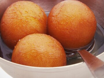 गुलाबजामला इंग्रजीत काय म्हणतात? आवडीने खात असाल पण तरीही माहित नाही नाव