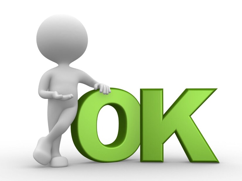 182 वर्षांपूर्वी अमेरिकन पत्रकार चार्ल्स गॉर्डन ग्रीन यांच्या लेखणीतून सर्वांत पहिल्यांदा OK हा शब्द जगासमोर आला. 1839 मध्ये कित्येक लेखकांनी बऱ्याच इंग्रजी शब्दांची संक्षिप्त रूपं वापरण्यास सुरुवात केली. आता ज्याप्रमाणे आपण LOL, ROFL, DND असे शॉर्टफॉर्म वापरतो, तसंच काहीसं. त्या वेळीच Oll Korrect म्हणून OK चा वापर करण्यात आला होता.