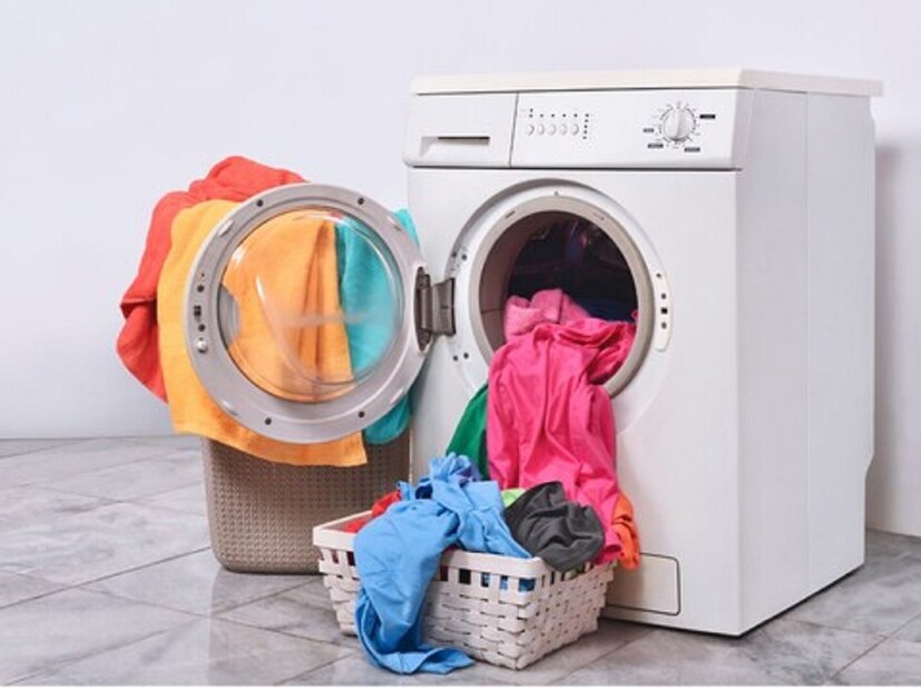 मराठी भाषेत असे बरेच शब्द आहेत जे दुसर्या भाषेतील आहेत आणि ते जसेच्या तसे वापरतो किंवा बोलतो. इतर भाषेतील शब्दांपैकी एक म्हणजे वॉशिंग मशीन. मराठी भाषेत असे बरेच शब्द आहेत जे दुसर्या भाषेतील आहेत आणि ते जसेच्या तसे वापरतो किंवा बोलतो. इतर भाषेतील शब्दांपैकी एक म्हणजे वॉशिंग मशीन.