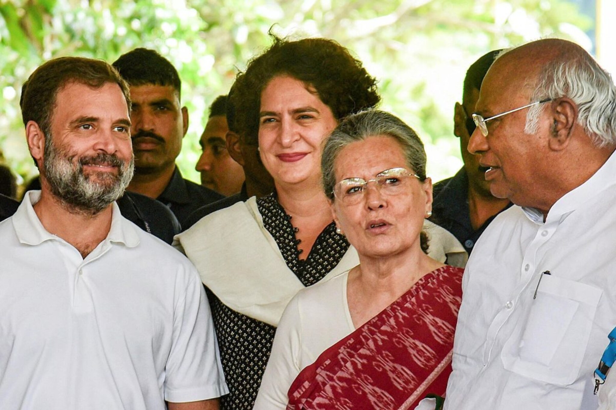 शेवटच्या आठवड्यासाठी काँग्रेसची रणनीती ठरली, 3 मोठे नेते महायुतीला घेरणार!