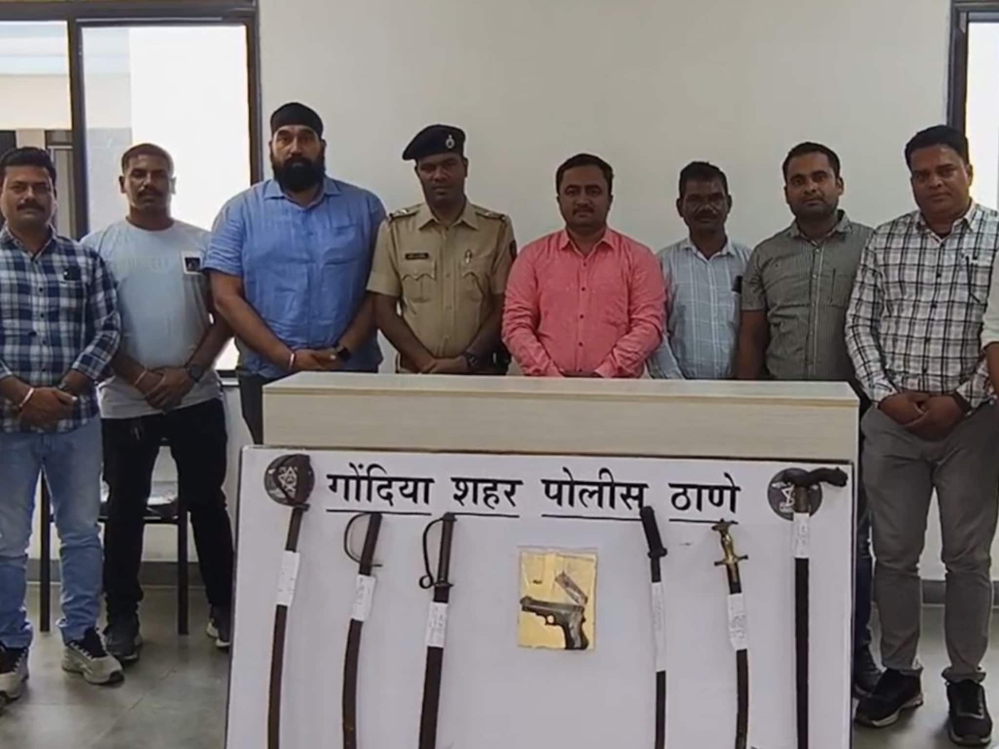 गोंदियात मोठा शस्त्रसाठा जप्त; पोलिसांनी कोम्बिंग ऑपरेशन राबवलं अन्...