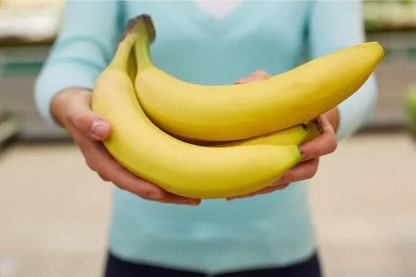 होय, नुकत्याच आलेल्या एका अहवालात असे म्हटले आहे की, केळीच्या सहाय्याने घरातील, संभोग झालेल्या नर उंदरांपासून सुटका करणे शक्य आहे. केळी पाहिल्यावर नर उंदीर पळून जातात, असे संशोधनातून दिसून आले आहे.