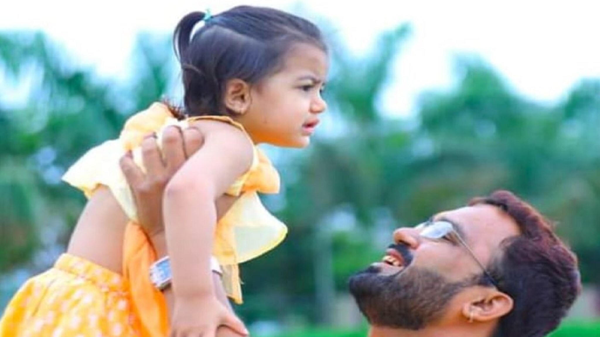 Crime : सहा वर्षांच्या चिमुकलीसह बापाने स्वत:ला संपवलं, असं काय घडलं?