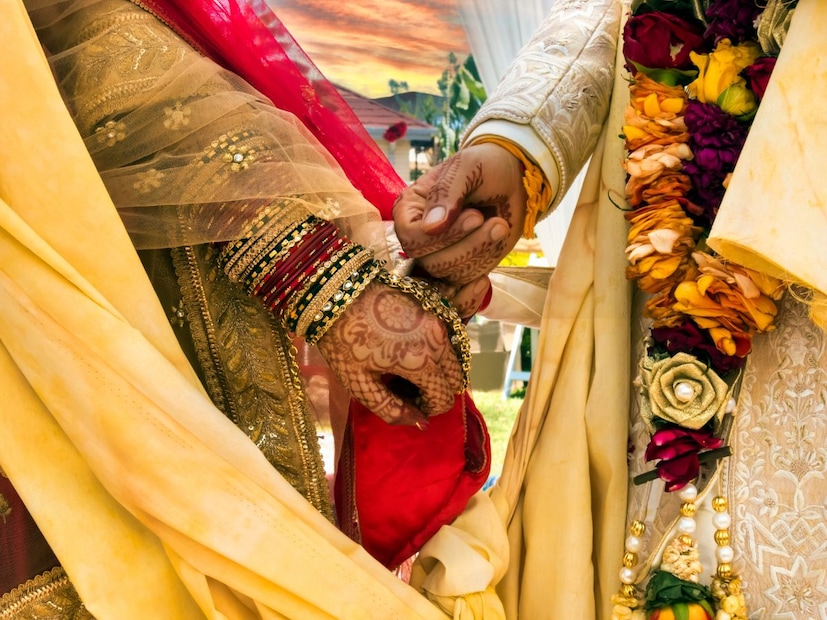 या अभ्यासातून असंही दिसून आलं आहे की वय वाढत असताना लग्नाचं महत्त्व केवळ शारीरिक आरोग्यावरच नाही तर मानसिक आणि भावनिक आरोग्यावरदेखील परिणाम करतं.