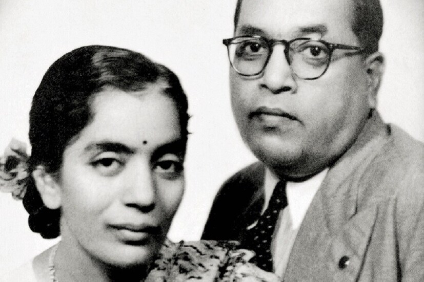 4) या बाबासाहेबांच्या दुसऱ्या पत्नी सविता आहेत. चाळीसच्या दशकात आंबेडकरांची तब्येत ढासळू लागली आणि त्यांचा डायबेटीस नियंत्रणाबाहेर गेला होता. त्याचा शरीरावर परिणाम होऊ लागला होता. तेव्हा मुंबईत डॉक्टर असलेल्या सविता यांनी आंबेडकरांना बरं केलं होतं. त्या ब्राह्मण कुटुंबातल्या होत्या. आंबेडकरांनी 1948मध्ये त्यांच्याशी दुसरं लग्न केलं. या लग्नाला आंबेडकर कुटुंबात विरोध झाला होता.