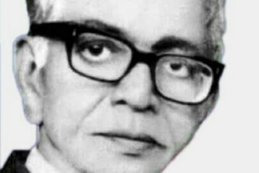 6) हे यशवंत आंबेडकर आहेत. पाच भाऊ-बहिणींपैकी ते एकटेच जिवंत राहिले. त्यांनी वडिलांच्या मार्गावर वाटचाल केली. आंबेडकरी बौद्ध चळवळीलाही त्यांनी दीर्घ काळ बळ दिलं. ते बुद्धिस्ट सोसायटी ऑफ इंडियाचे अध्यक्ष झाले होते. यशवंत एक वृत्तपत्र काढायचे. त्याचे ते मुख्य संपादक होते. त्यांनी दोन पुस्तकंही लिहिली आहेत. ते महाराष्ट्र विधान परिषदेचे सदस्यही होते. राजकारणातही ते सक्रिय होते. 1977मध्ये त्यांचा मृत्यू झाला तेव्हा त्यांच्या अंत्ययात्रेत 10 लाख जण उपस्थित होते. यावरून त्यांचा जनमानसावर किती प्रभाव होता, हे लक्षात येतं. यशवंत यांना तीन मुलं आणि एक मुलगी अशी एकूण चार अपत्यं झाली.