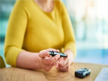 रक्तातील जेवनापूर्वीची साखर किती असावी? वयानुसार बदलते प्रमाण, पाहा चार्ट रक्तातील जेवनापूर्वीची साखर किती असावी? वयानुसार बदलते प्रमाण, पाहा चार्ट