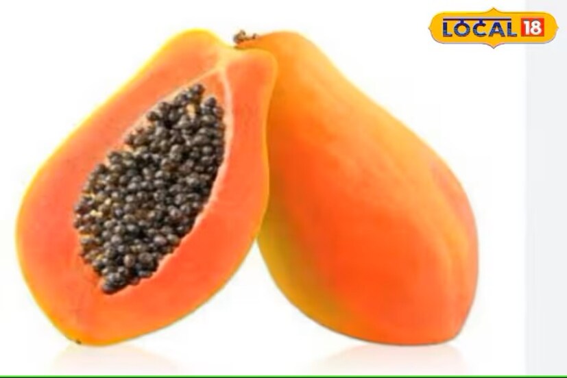 त्वचेची समस्या जसे की, खाज किंवा चेहऱ्यावर डाग असतील तर पपईच्या बिया बारीक करून त्यात ग्लिसरीन मिसळून यावर लावल्यास त्याचा फायदा होतो. याशिवाय याच्या फळांचा रस लावल्यानेही या समस्या कमी होतात. 