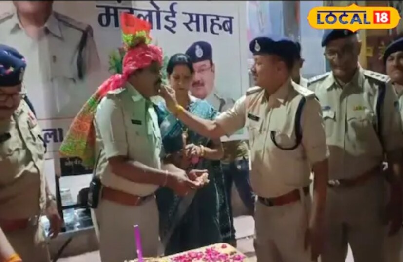 27 डिसेंबर 1986 रोजी पोलीस खात्यात तैनात संजय मंडलोई यांना पोलीस अधीक्षक आणि इतर पोलीस कर्मचाऱ्यांनी निरोप दिला. मंडलोई यांची पहिली नियुक्ती खरगोन अंतर्गत येणाऱ्या तालुक्यात झाली. दरम्यान, आता आठ महिन्यांपूर्वीच संजय मंडलोई हे शाजापूरला आले होते आणि शुजालपूर येथे पोलीस स्टेशन प्रमुख म्हणून रुजू झाले होते.