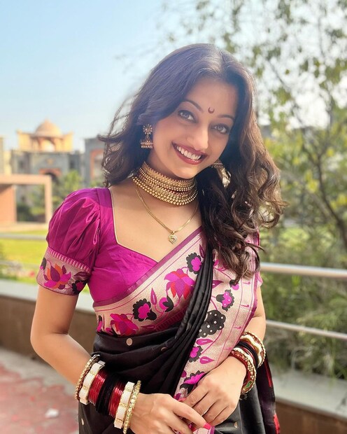 त्यानंतर आता मानसी नाईक लवकरच दुसऱ्यांदा बोहल्यावर चढणार असल्याचं बोललं जातं. 