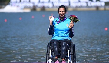 photos : कॅन्सरमुळे आईचे निधन, बहिणीनेही सोडली साथ, पण तरी प्राचीनं करुन दाखवलं photos : कॅन्सरमुळे आईचे निधन, बहिणीनेही सोडली साथ, पण तरी प्राचीनं करुन दाखवलं