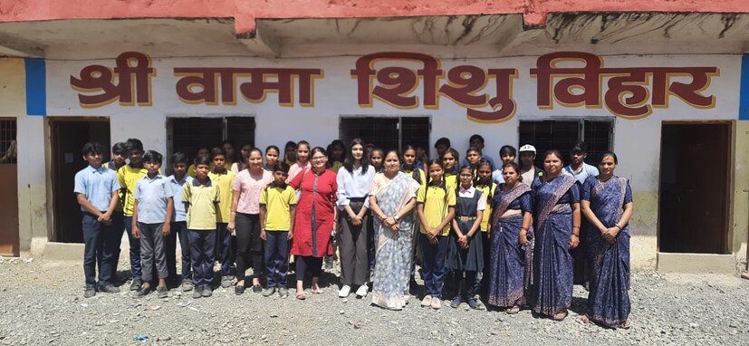 त्या काळात 50 मुले यायची. प्रत्येक वर्षी 10 रुपये वाढवण्यात आले आणि कोरोनापूर्वी 60 रुपये फी घेतली जात होती. आता दरमहा 130 रुपये फी घेतली जात आहे. 