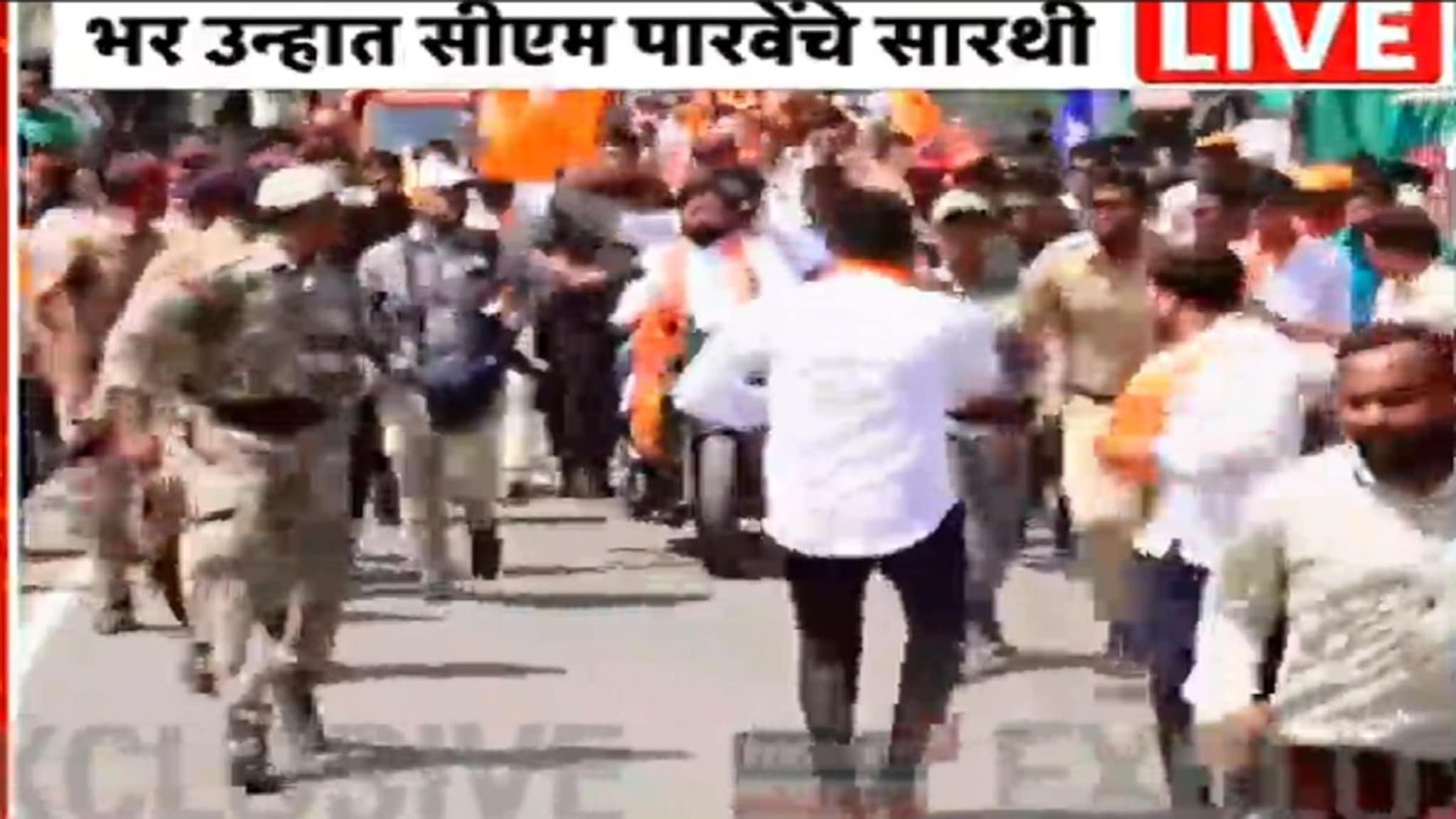 ...आणि मुख्यमंत्री शिंदे बुलेटवर निघाले, कार्यकर्त्यांसोबत कडक उन्हात घेतला चहा VIDEO