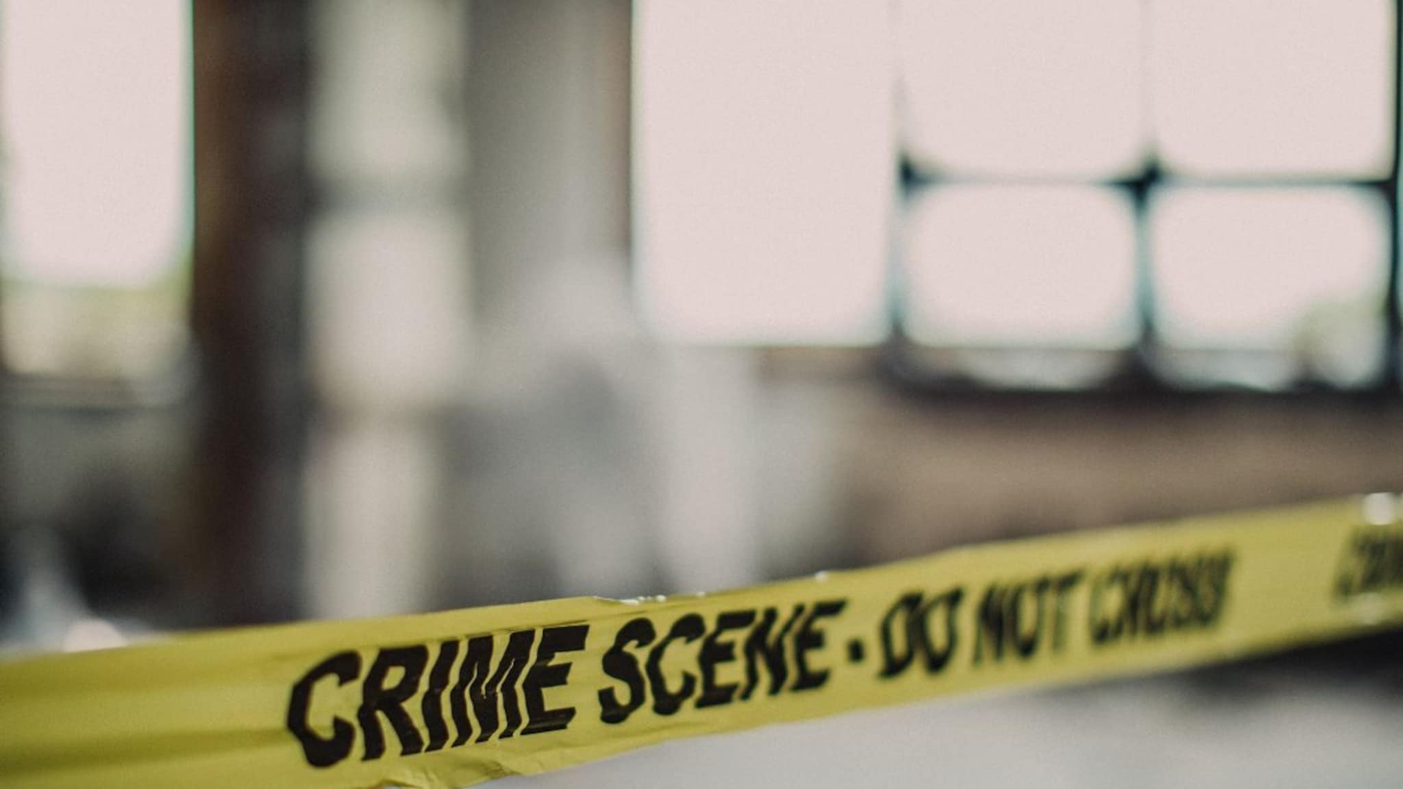 अकोला हादरलं! बायको अन् मुलगी गाढ झोपेत होती; पतीने दोघींना जागेवर संपवलं,कारण..