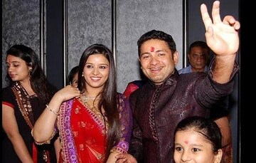 सिनेमापेक्षा कमी नाही मुंबई इंडियन्सच्या 'या' खेळाडूची लव्हस्टोरी सिनेमापेक्षा कमी नाही मुंबई इंडियन्सच्या 'या' खेळाडूची लव्हस्टोरी