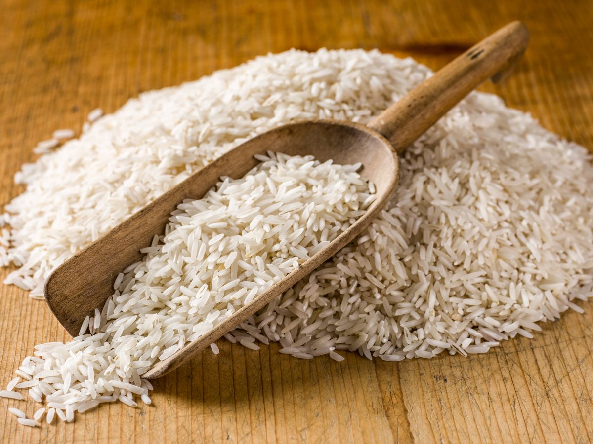 तांदूळ धुवून खाणे आवश्यक आहे का? Rice हे का महत्वाचं आधी जाणून घ्या why