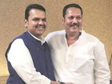 साताऱ्याच्या बदल्यात राष्ट्रवादीला दुसरी जागा, भाजपच्या खेळीने असा सुटला उदयनराजेंचा तिढा! साताऱ्याच्या बदल्यात राष्ट्रवादीला दुसरी जागा, भाजपच्या खेळीने असा सुटला उदयनराजेंचा तिढा!