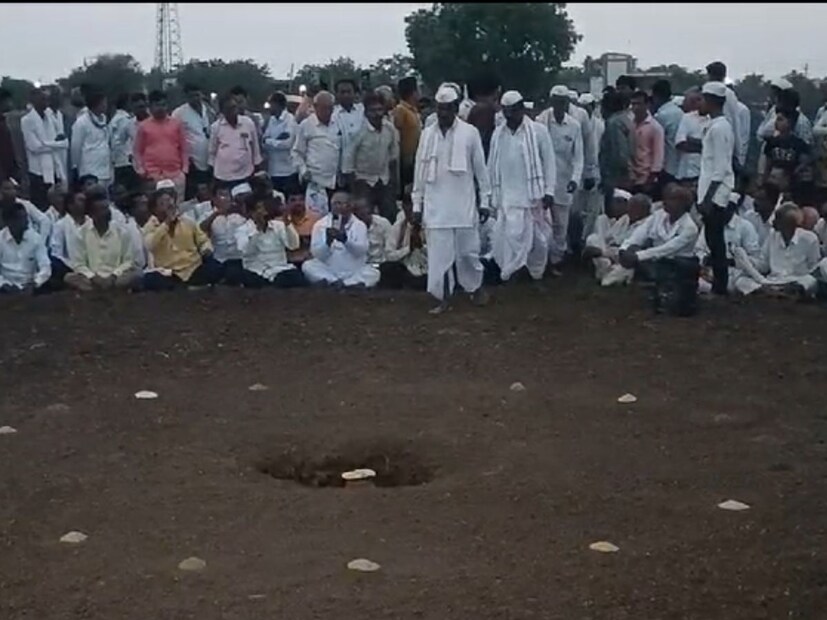 विदर्भातील असंख्य शेतकरी याच घटमांडणीच्या आधारे खरीप व रब्बी हंगामाचे नियोजन करत असतात. हे भाकीत ऐकण्यासाठी दूरवरून शेतकरी येत असतात. यावर्षी पिकांची परिस्थिती साधारण सांगण्यात आली आहे. 