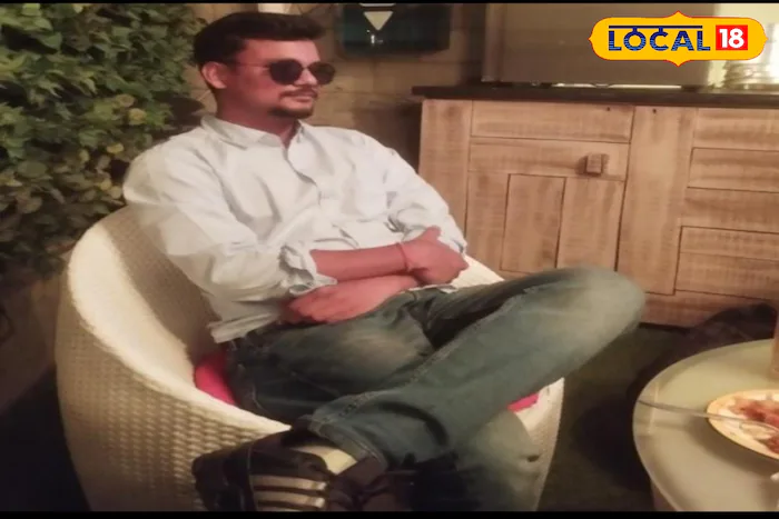 आई अंगणवाडी सेविका, पगारही फक्त 6 हजार, पण पोरानं पांग फेडलं, झाला IFS आई अंगणवाडी सेविका, पगारही फक्त 6 हजार, पण पोरानं पांग फेडलं, झाला IFS