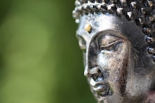 गौतम बुद्धांना कशी झाली होती ज्ञानप्राप्ती? बऱ्याच लोकांना ही गोष्ट माहित नाही!