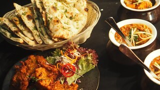 या वेळी खाणं आरोग्यासाठी ठरु शकतं घातक