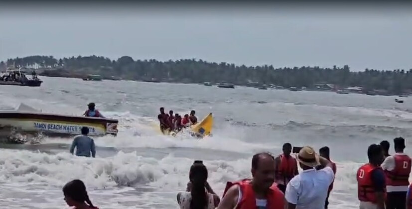  <a href="https://news18marathi.com/tag/tourism/">कोकणात पर्यटकांसाठी जलपर्यटनही उपलब्ध आहे</a>. यात बनाना राईड, स्कूबा डायव्हिंग, पॅरासिलिंग, जेटस्की असे किनारपट्टीवरील साहसी क्रीडा प्रकार यांचा समावेश आहे.