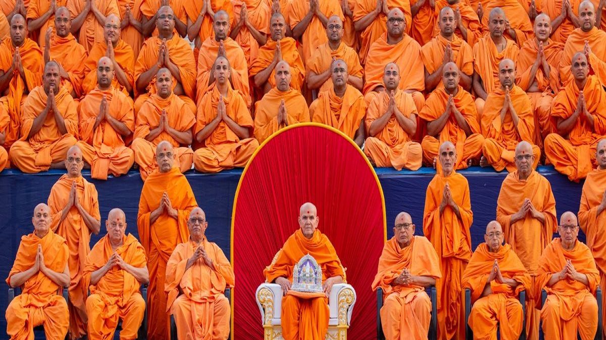 BAPS PHOTO: सारंगपूर बीएपीएस संत शिबीराचा समारोप, 700 संत होते उपस्थित ...