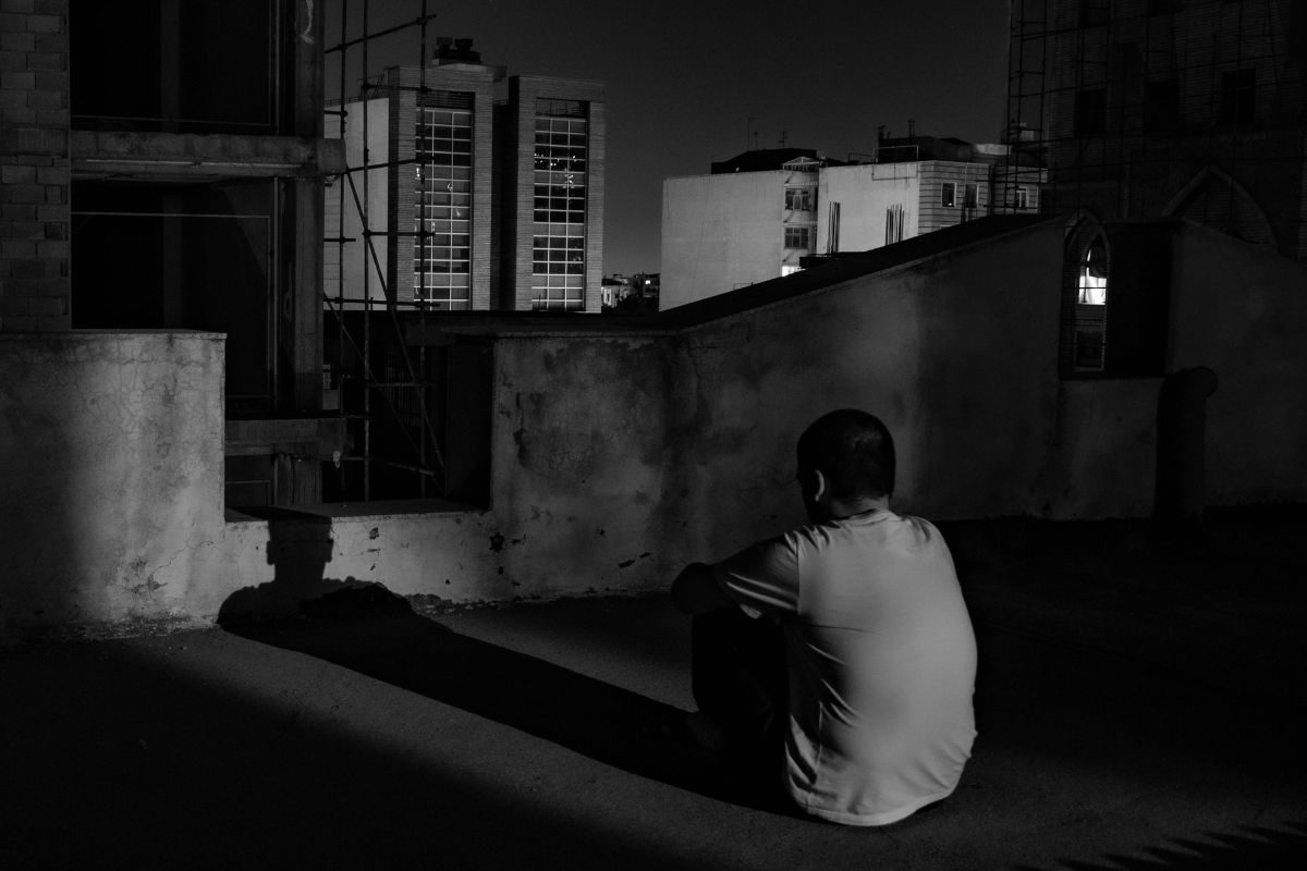 नौकरी चली गई, वड़ापाव खरीदने के पैसे नहीं; लेकिन आज वह महीने में 38 लाख रुपये कमाते हैं! नौकरी चली गई, वड़ापाव खरीदने के पैसे नहीं; लेकिन आज वह महीने में 38 लाख रुपये कमाते हैं!