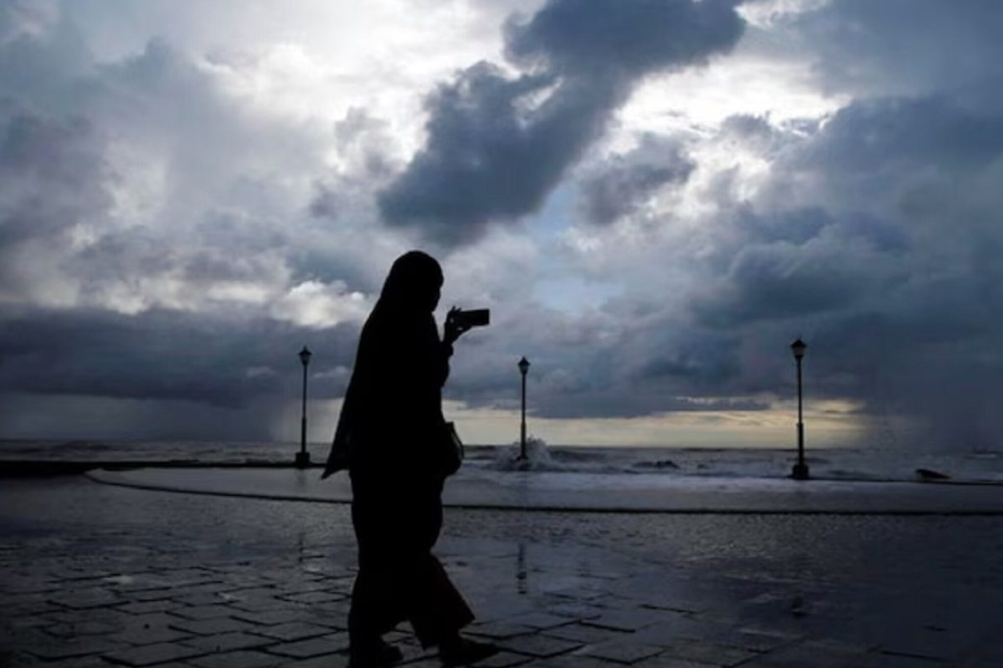 'शक्ती' चक्रीवादळाचं नवं संकट, IMD चा अलर्ट जारी, महाराष्ट्रावर होणार परिणाम