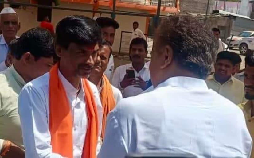मनोज जरांगे यांच्यावर टीका करताना काळा दिवस असल्याचं राणा पाटील यांनी वक्तव्य केलं होतं. राणा पाटील यांच्या अशा वक्तव्याने मराठा समाज त्यांच्या विरोधात आजही आक्रमक आहे.