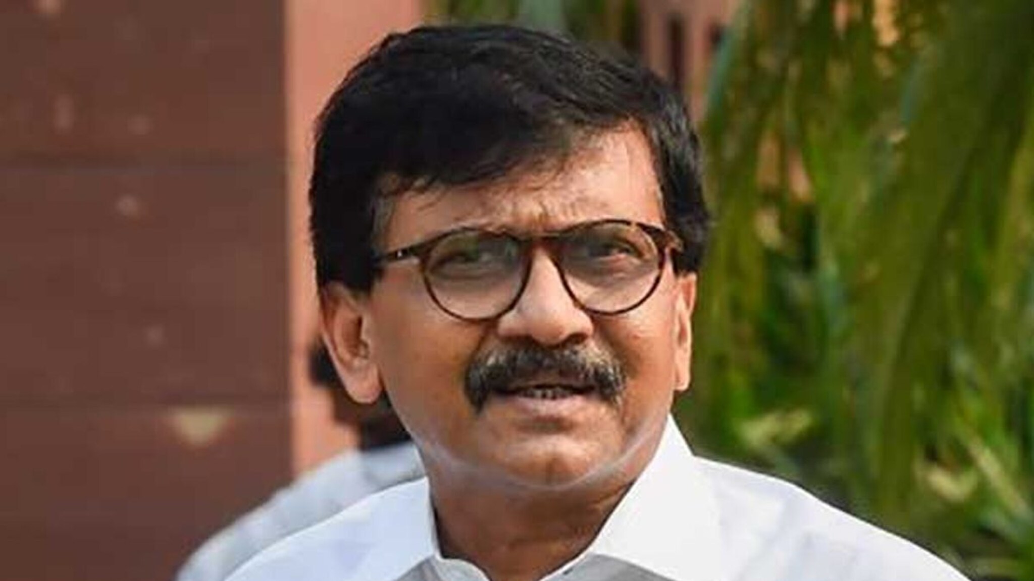 Maharashtra Elections Sanjay Raut : संजय राऊत बरळले, व्यापारी-दुकानदार वर्गावर आक्षेपार्ह टीका