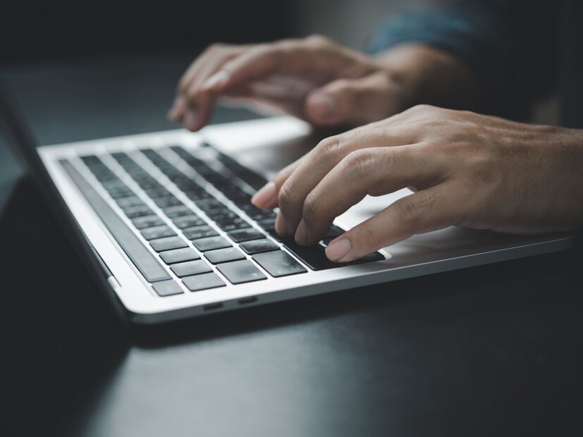 तुमच्या सोबतही असं होत असेल की, काही साईटवर गेल्यावर तुम्हाला कॅप्चा येत असेल आणि सोबतच तुम्ही माणूस आहात का? असा प्रश्न विचारला जातो. 