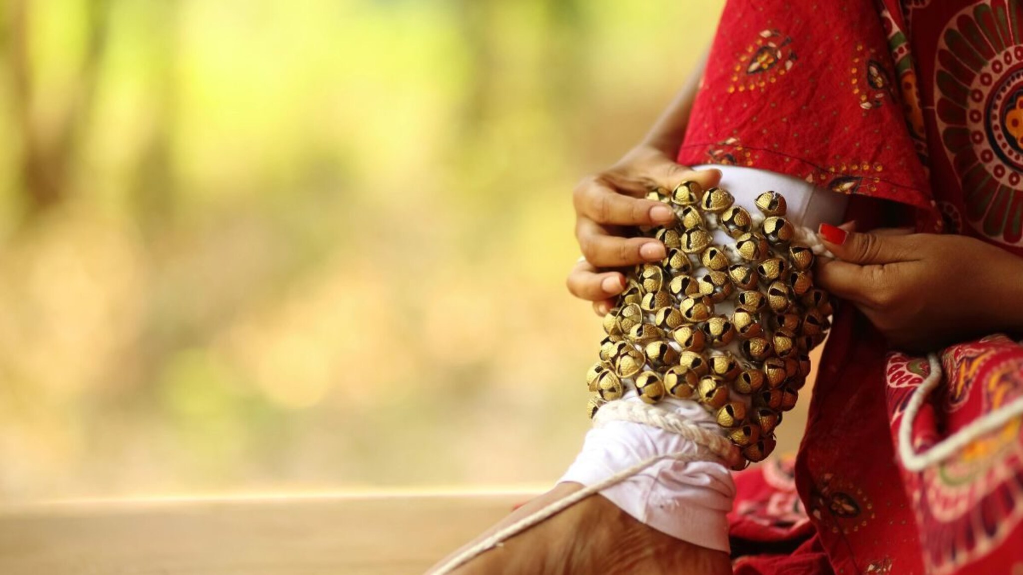 बॉलिवूडच्या एखाद्या हिरोईनपेक्षा सुंदर होती ती 'तवायफ' मंदिरातल्या पुजाऱ्यावर जडला होता जीव!