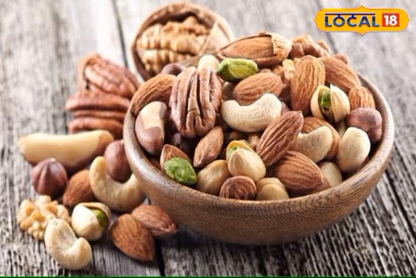 तुम्ही सकाळी नाश्त्यामध्ये सूका मेवाही खाऊ शकतात. यामध्ये कॅलरी थोडी जास्त असते. मात्र, तुम्ही याचा नाश्त्यामध्ये वापर करू शकतात. तुम्हाला हवे असल्यास तुम्ही रात्रभर पाण्यात भिजवून सकाळी खाऊ शकतात. 